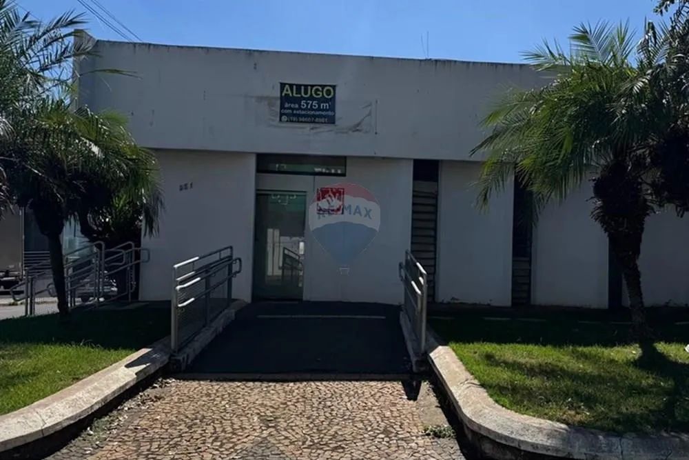 Sala Comercial Perfeita no Centro de Rafard!