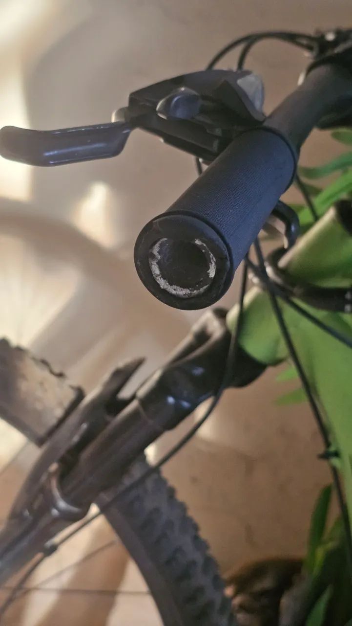 Bicicleta Lotus Aro 29 Alumínio com Suspensão e Freio a Disco - Foto 3