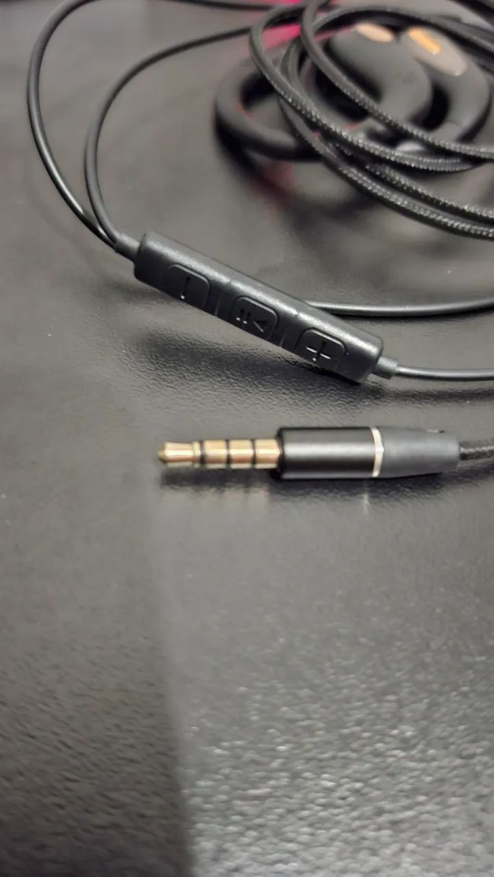 Fone de Ouvido com Microfone  - Foto 2