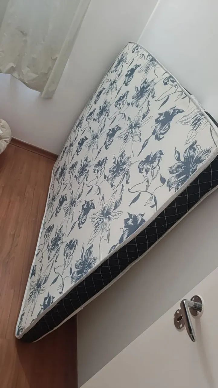 Colchão de casal 