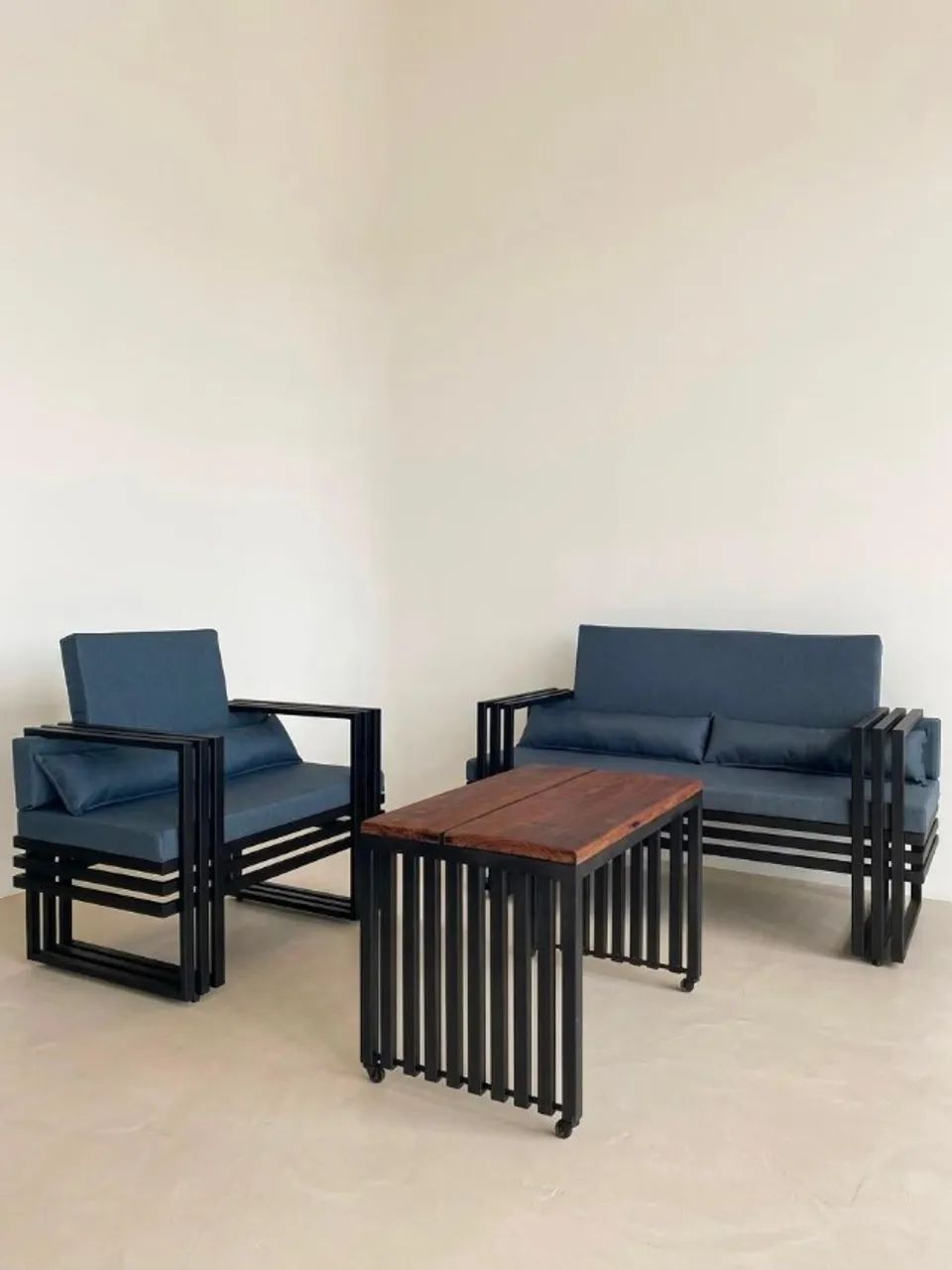 Sofá Área Externa 2 E 1 Lugares Com Mesa De Centro - Foto 2