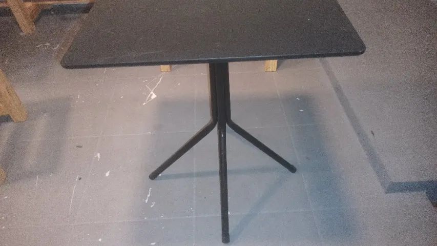 Mesas quadradas