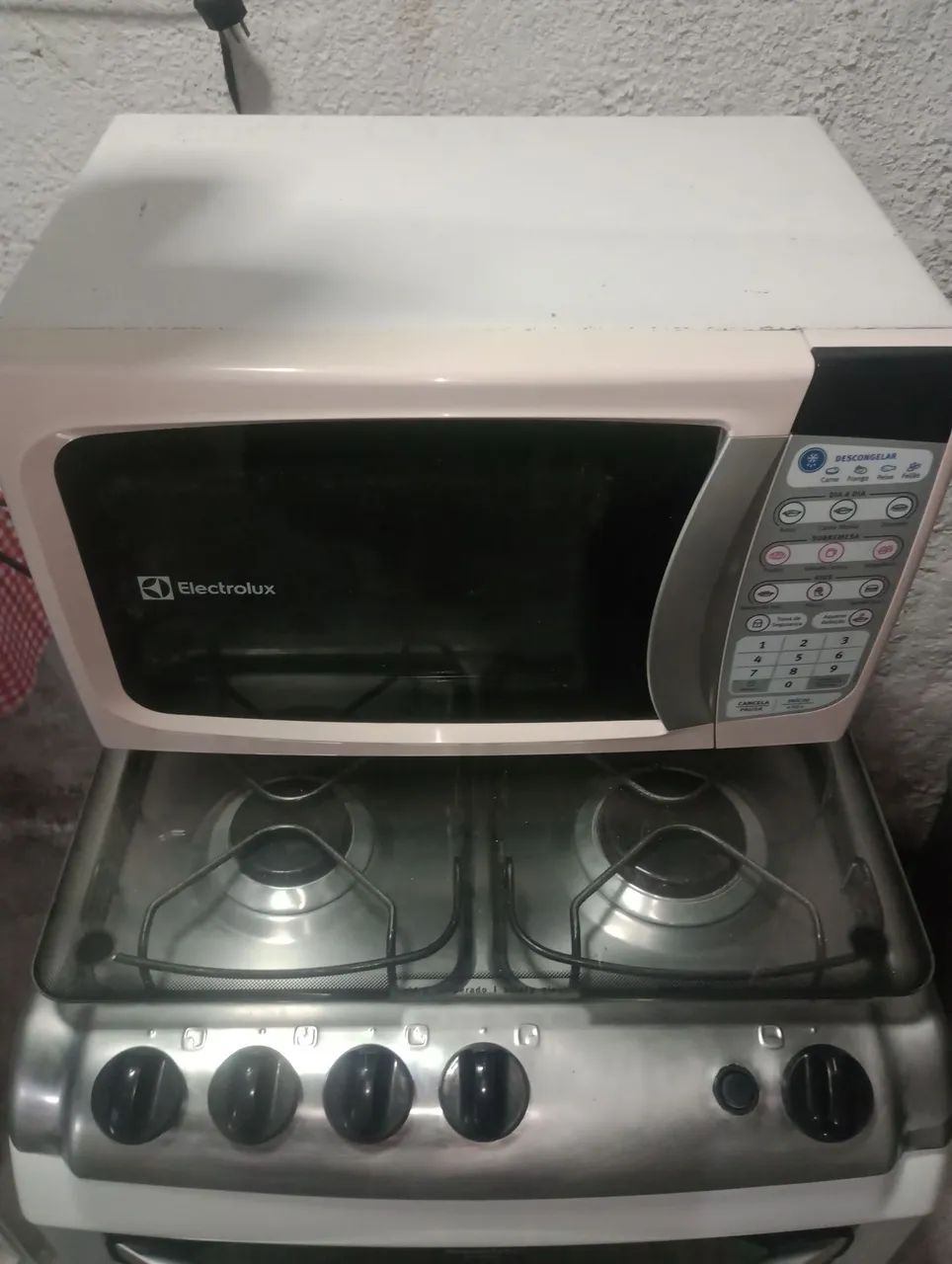 Fogão e micro-ondas