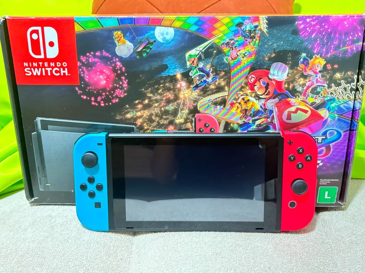 ? Vendo Nintendo Switch V2-Mario Kart 8 Deluxe desbloqueado?<br><br>