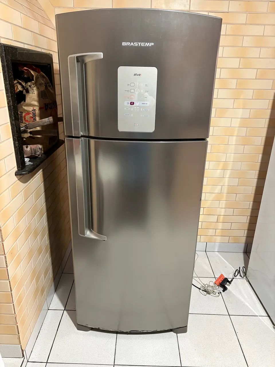 Geladeira Brastemp funcionando perfeitamente 
