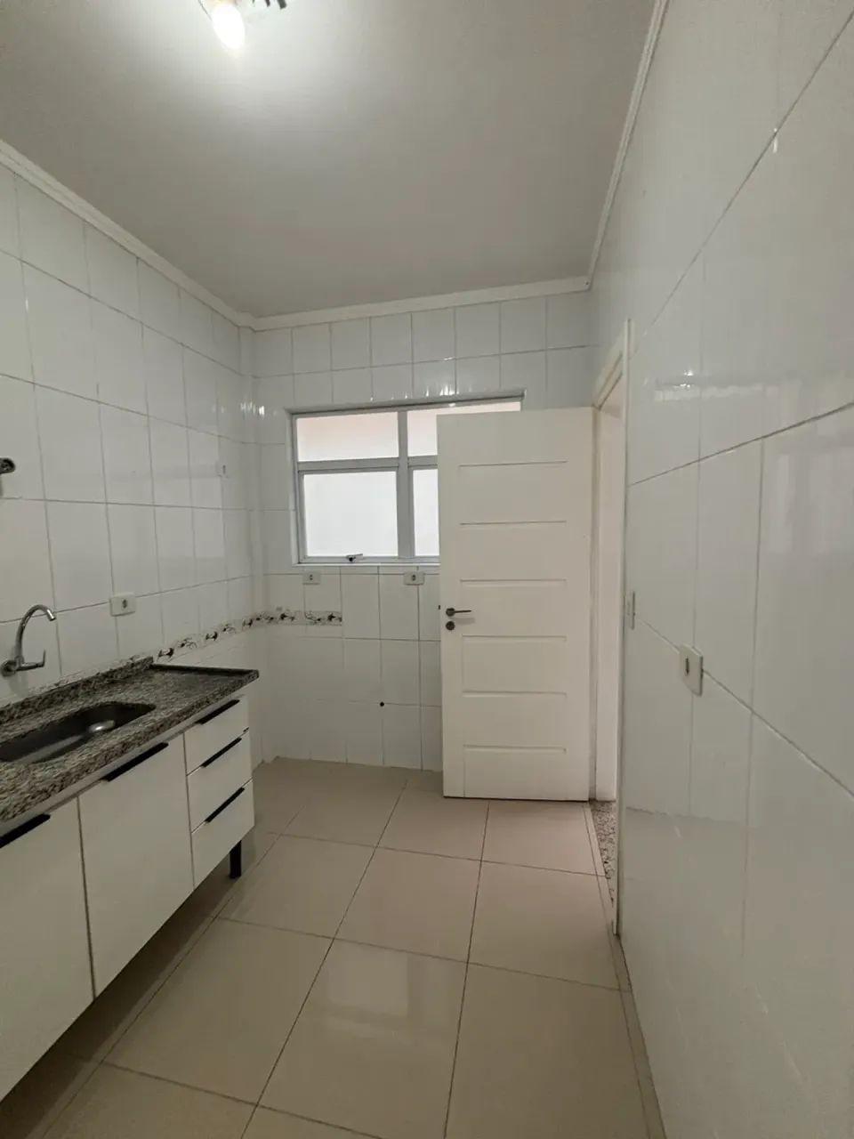 casa sobreposta térrea para locação com 1 dormitório - Foto 5