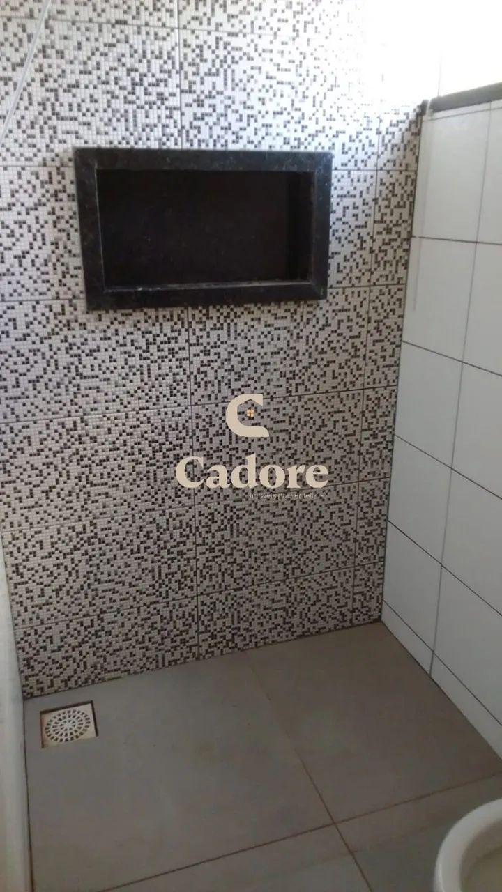 Casa 2/4 com 1 suíte terreno de 125m² pronta para morar! - Foto 2