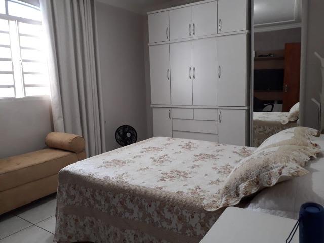Excelente sobrado para permuta QN 07 - Foto 12
