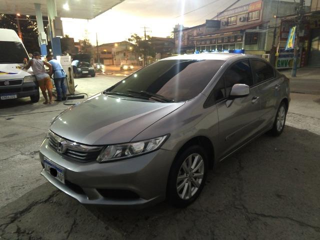 Honda Civic 2016 baixo KM - Foto 7