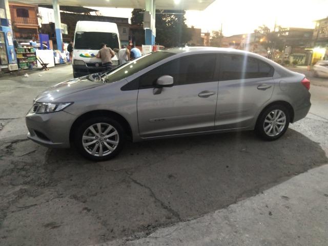 Honda Civic 2016 baixo KM - Foto 2