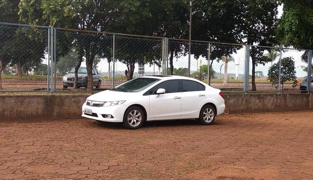 Honda Civic EXS abaixo da Fipe p vender rápido - Foto 3
