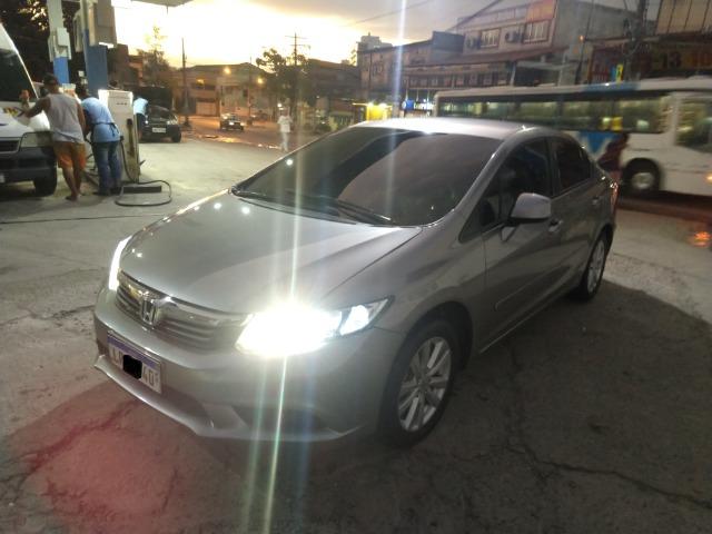 Honda Civic 2016 baixo KM - Foto 6