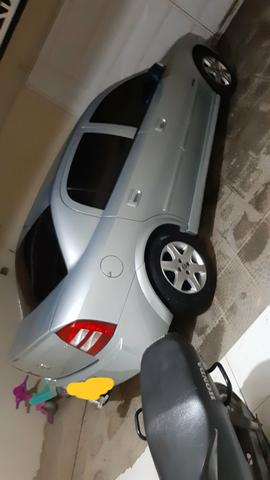 Astra sedan - Foto 2