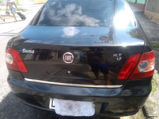 Vendo Siena ano 2006 Perfeito estado Motor HLX 1.8 R$ 13.000 - Foto 6
