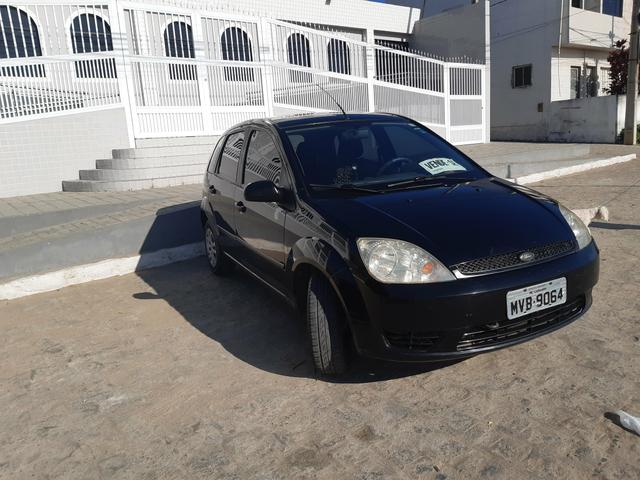 Fiesta hatch 2004 - Foto 2