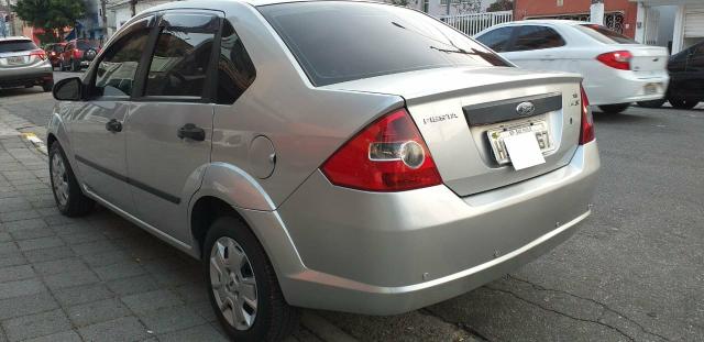 Ford Fiesta 1.6 completo