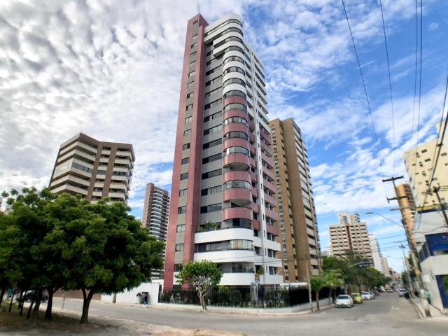 AP0623 Apartamento um por andar no Cocó