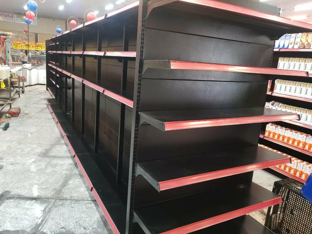 Gôndolas de metal Novas - Foto 4