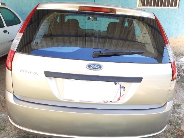 Ford fiesta hatch em perfeito estado - Foto 3