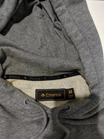 Blusa Moletom Canguru Emerica importado tamanho M - Foto 2