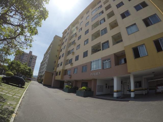 E.R- Apartamento com 3 quartos com suíte, em Laranjeiras