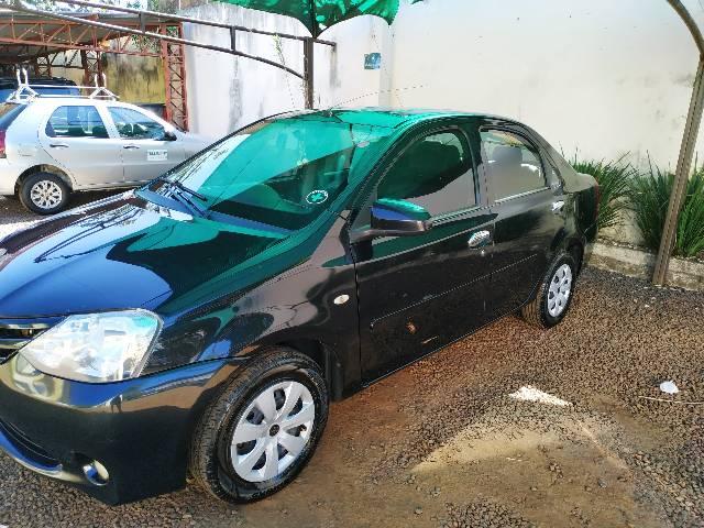 Etios Sedan 1.5 2015 Completo