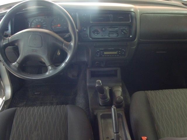 Mitsubishi L200 2.5 Gl 4X2 Cd 8V Turbo 2012 - Foto 8