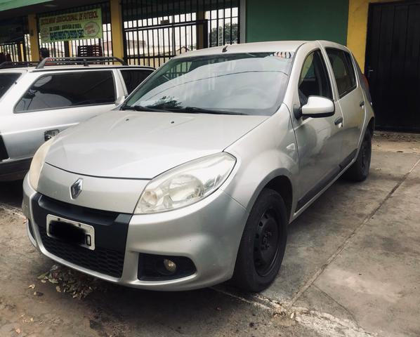 Vendo sandero - Foto 3