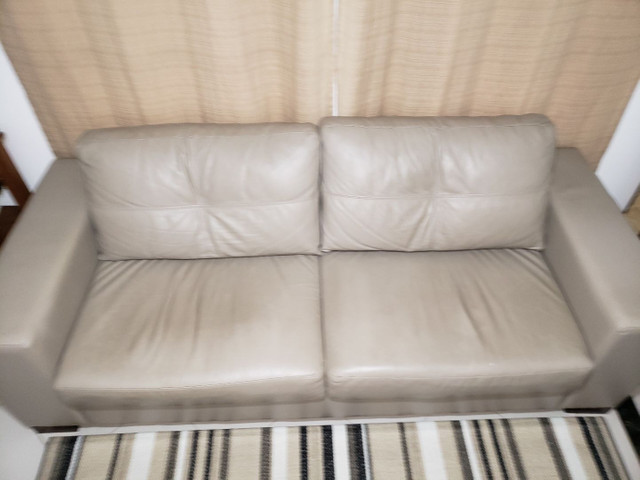Sofa couro legitimo minuano - Foto 2