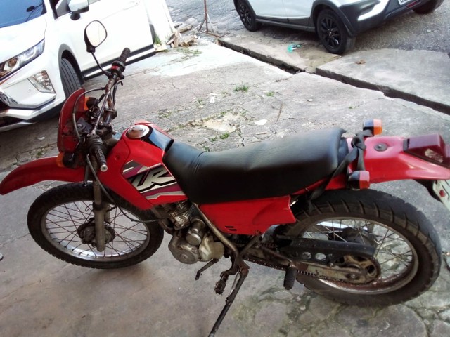 TROCO OU VENDO MINHA XLR ANO 2002