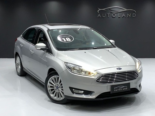FORD FOCUS SEDAN TITANIUM PLUS 2.0 POWERSHIFT