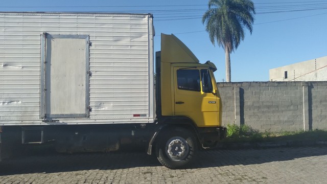 VENDA DE CAMINHÃO