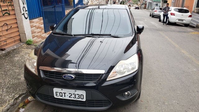 FORD FOCUS 2.0 HATCH COMPLETO 2011 $32MIL  *