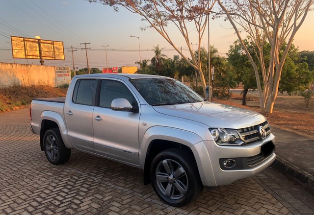 AMAROK HIGHLINE 2.0 4X4 AUTOMÁTICO 2014