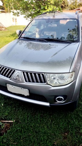 PAJERO DAKAR D, 4X4 DIESEL AUTOMÁTICA 2013