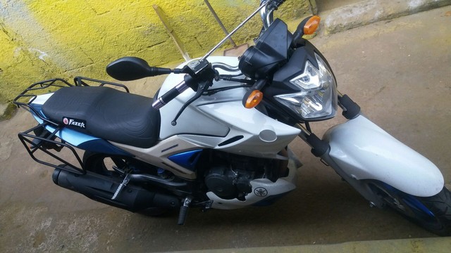 YAMAHA FAZER 250 CC
