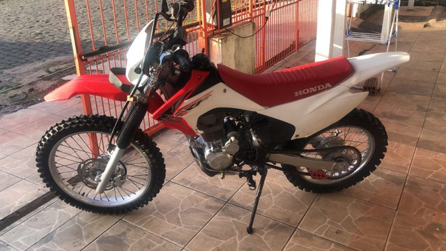 CRF 230 2012 MUITO INTEIRA