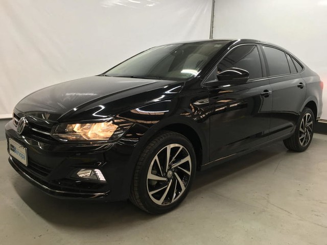 VOLKSWAGEN VIRTUS 1.0 200 TSI HIGHLINE AUTOMÁTICO