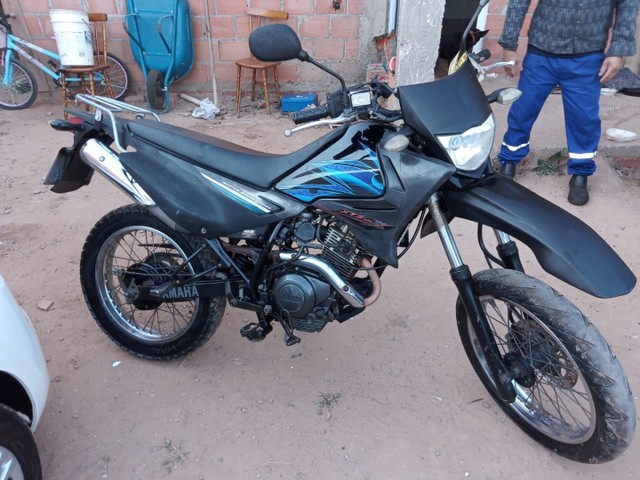 MOTO YAMAHA