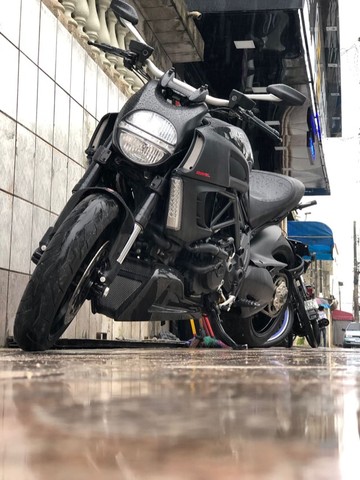 DUCATI DIAVEL 1200 ANO 2013 IMPECÁVEL