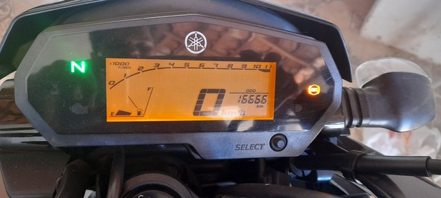 YAMAHA FZ25. R$18.500