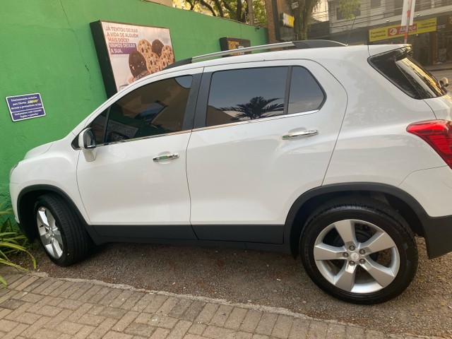 TRACKER 1.8 LTZ AT FLEX