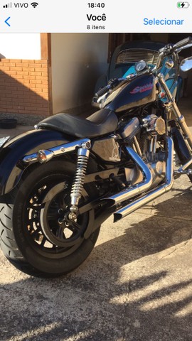 MOTO HARLEY 883