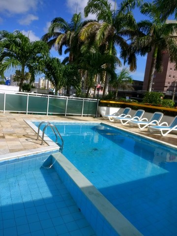 Apartamento no Calhau - cond. Cordoba