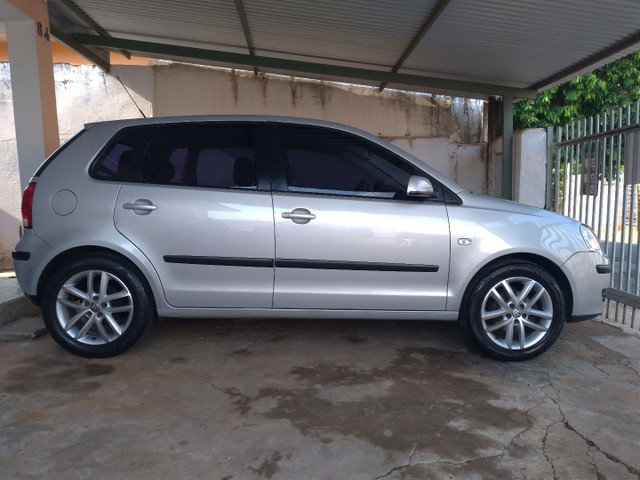 POLO HATCH COMPLETO