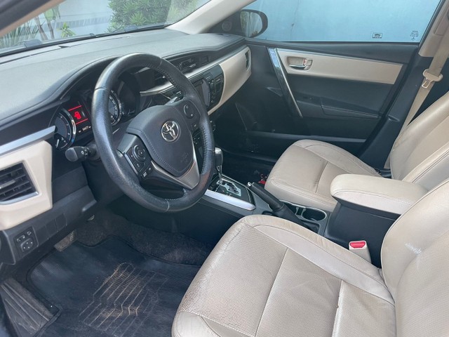 COROLLA ALTIS 2.0 AUTOMÁTICO 2015/2016