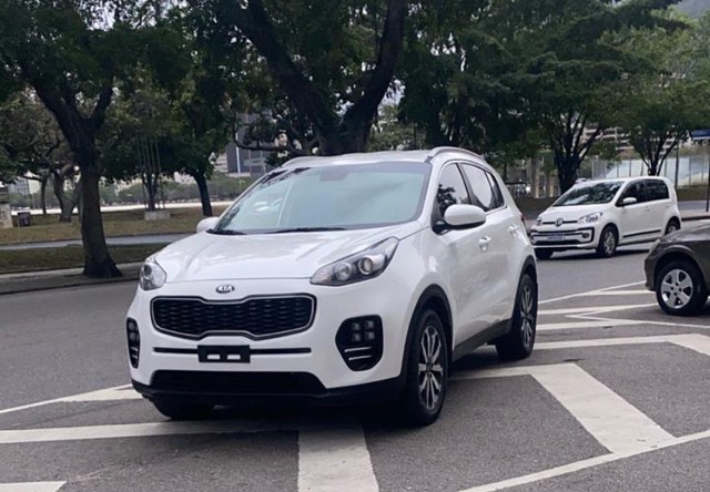 LIA SPORTAGE EX COMPLETA