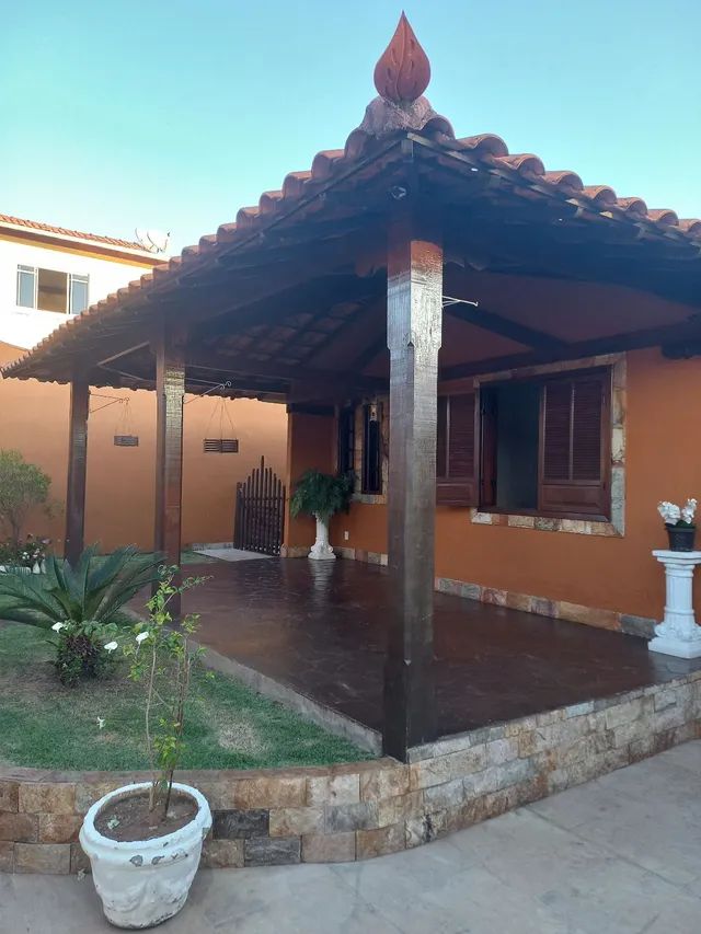 Casa à venda com 3 quartos - Foto 1