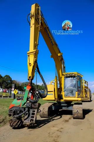 Máquina Komatsu  - Foto 2