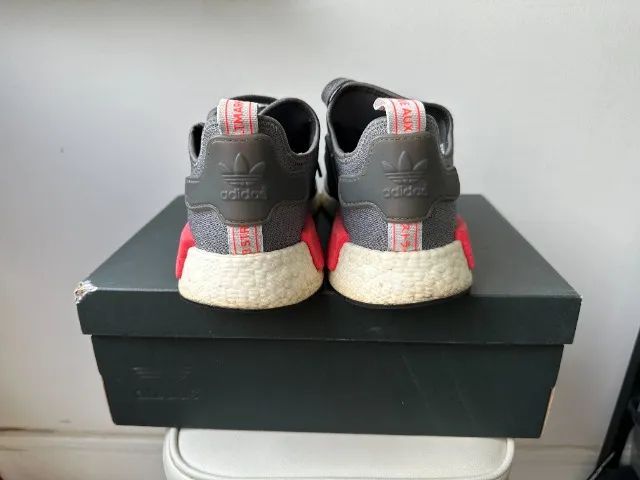 Tênis Adidas Originals NMD R1 - 41BR - Foto 4